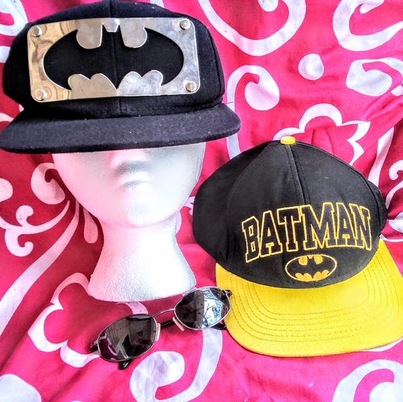 Batman Other - 2 BATMAN ADJUSTABLE BILL CAPS